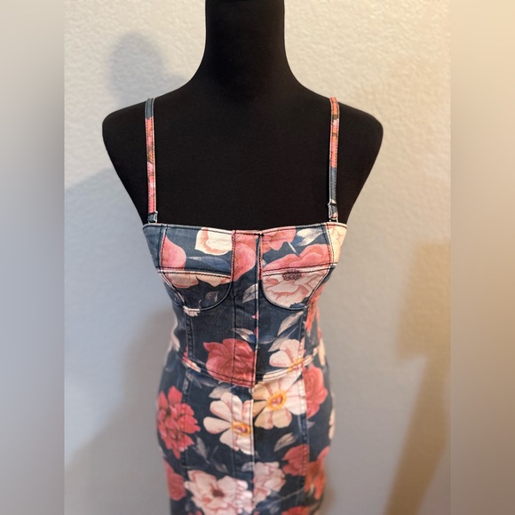 NWT Driftwood Sweetheart Masquerade Floral Denim Bustier Dress Sizes S - Picture 4 of 9